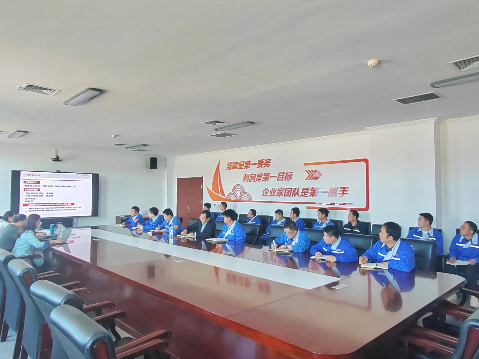 19bc67a84f4ff7b3380bec8e1e308bf.jpg 19bc67a84f4ff7b3380bec8e1e308bf.jpg