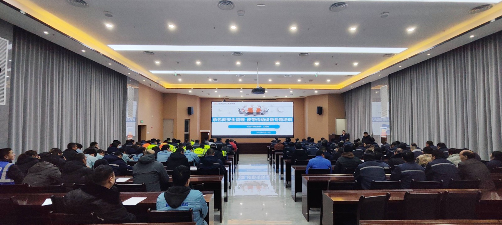 8457f81bf430567dfa911653ed3080e(1).jpg 8457f81bf430567dfa911653ed3080e(1).jpg