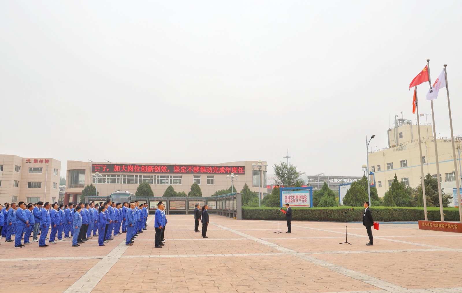 8e4b7a8d3d6ae0b899a4ad267e487e7(1).jpg 8e4b7a8d3d6ae0b899a4ad267e487e7(1).jpg