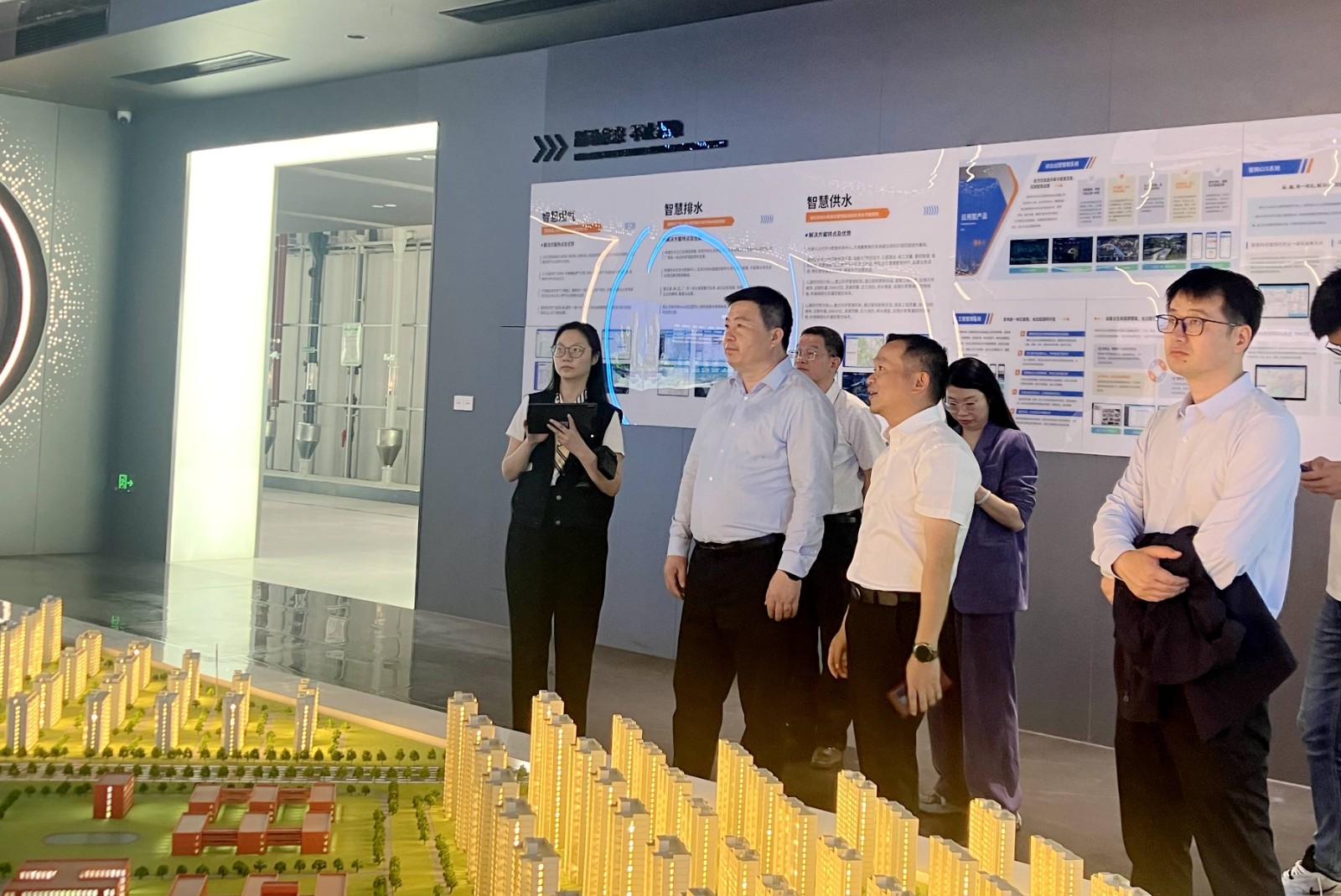 11460f5bcbf9cf0173ef377ed5af82e(1)(1).jpg 11460f5bcbf9cf0173ef377ed5af82e(1)(1).jpg