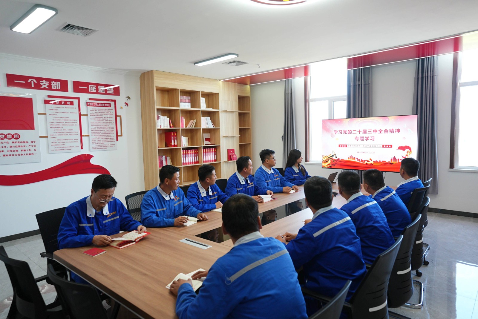 27a3da63926e6f46459f7ea6c3cd616(1).jpg 27a3da63926e6f46459f7ea6c3cd616(1).jpg