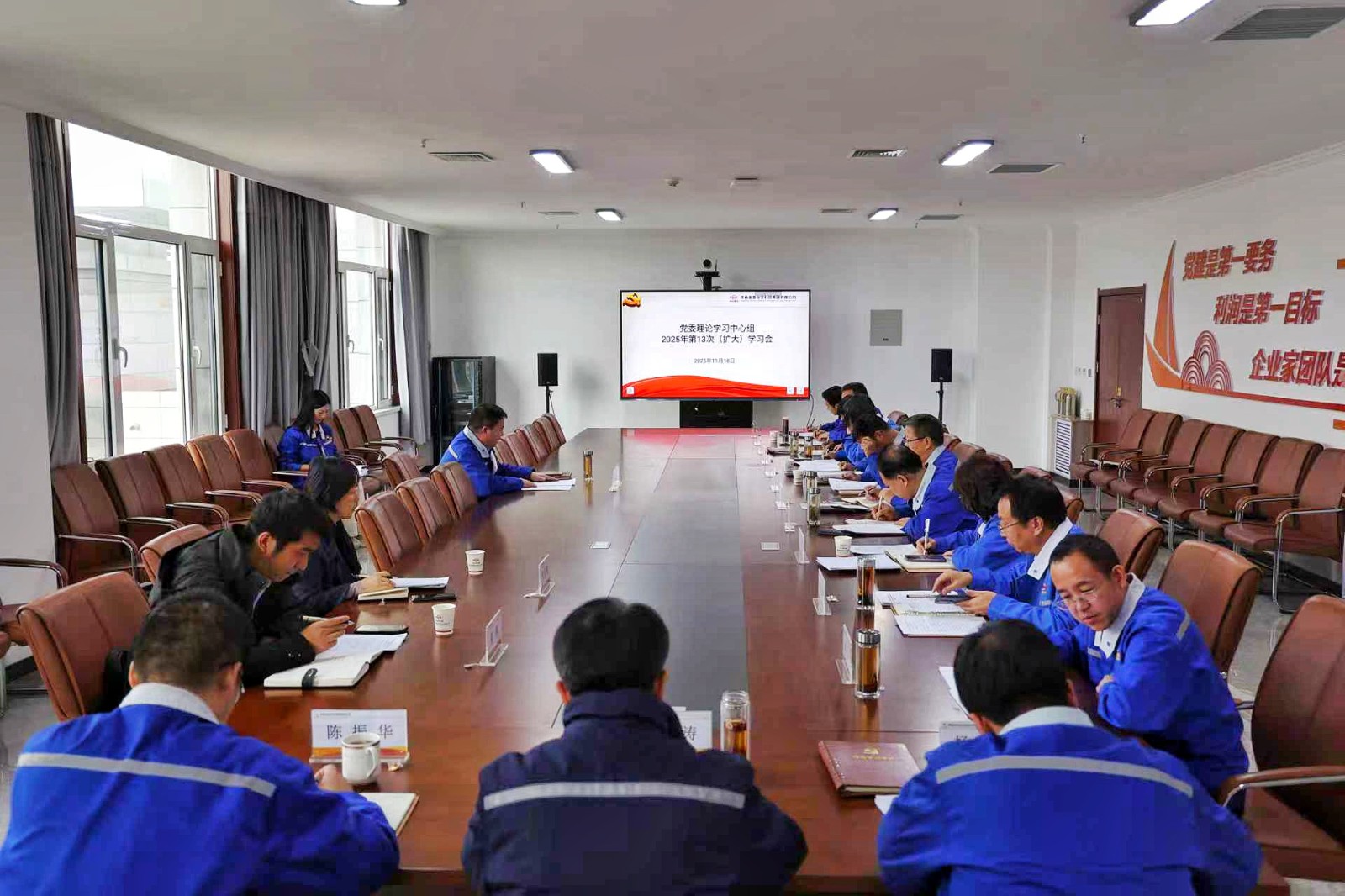 4ee8d23b85641e0bccc10337ba78236a.jpg 4ee8d23b85641e0bccc10337ba78236a.jpg