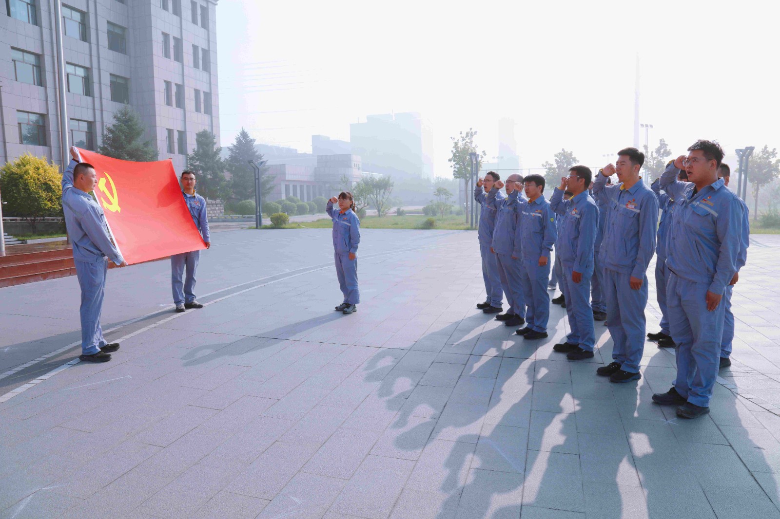 追最亮的星，向奋战在一线的金泰党员致敬！图片3(1).JPG